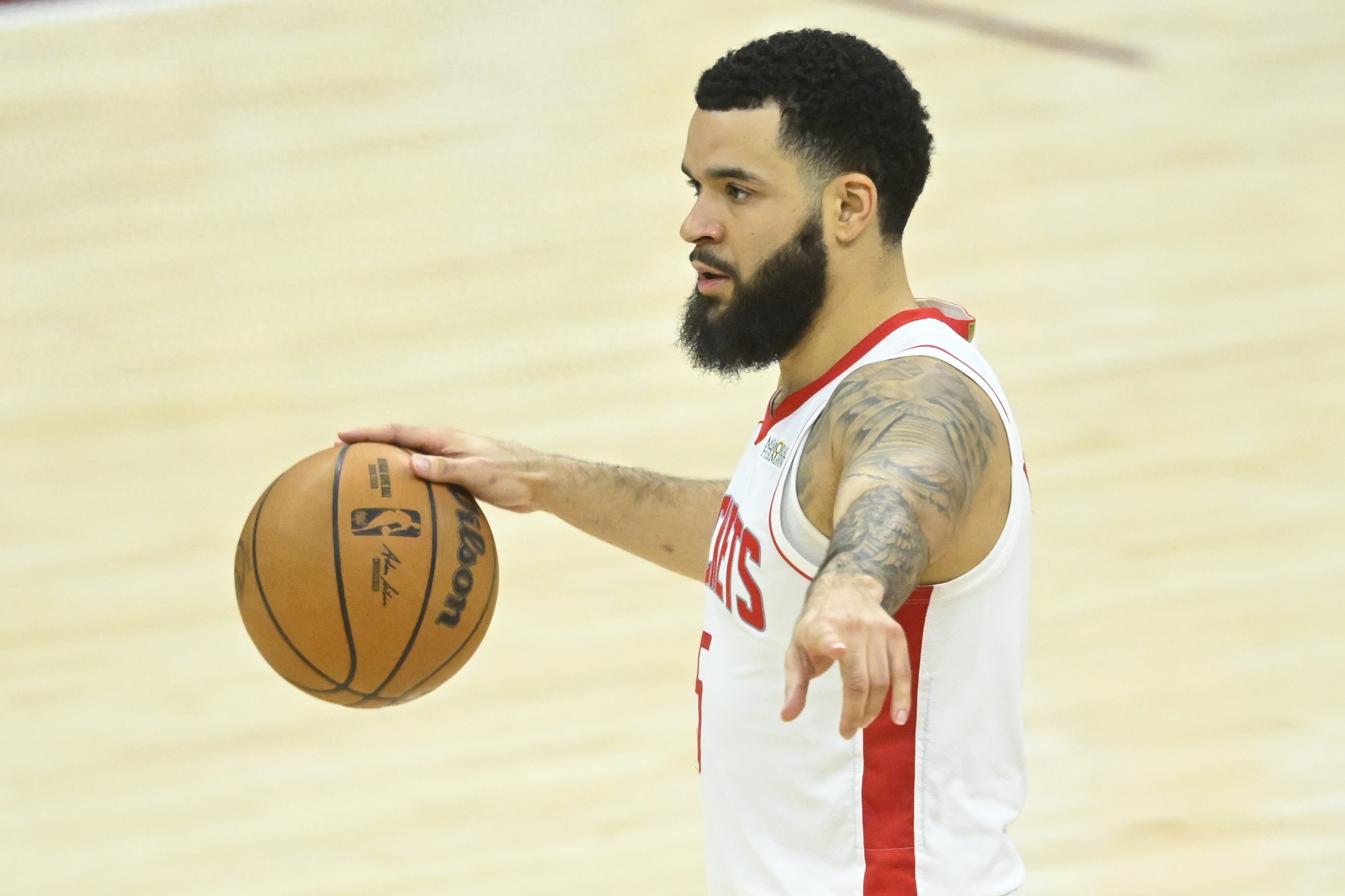 关于火箭雄鹿联合黑马,nba未来谁主沉浮？的信息